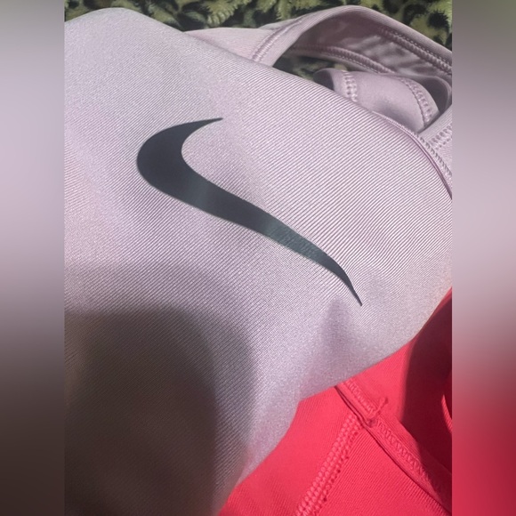 Nike Dri-Fit Unpadded Sports Bras (Lot of 2) | Women’s Size Medium | Preloved - Picture 4 of 6